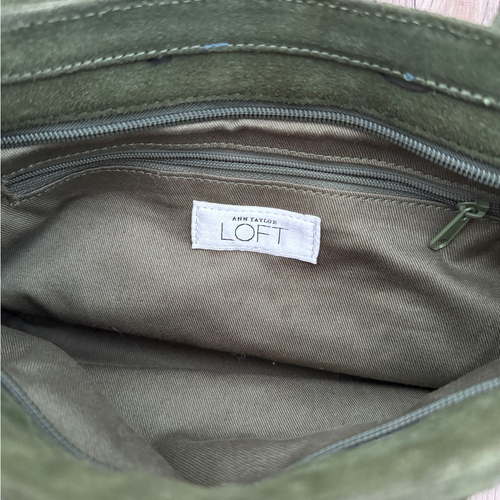 Ann Taylor Loft Green Suede Bag - Picture 7 of 13